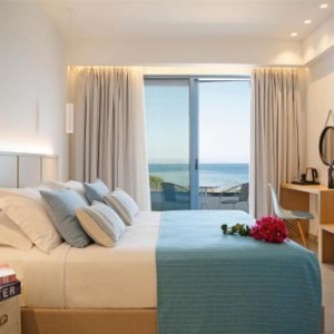 OASIS HOTEL ΑΓΚΥΣΤΡΙ